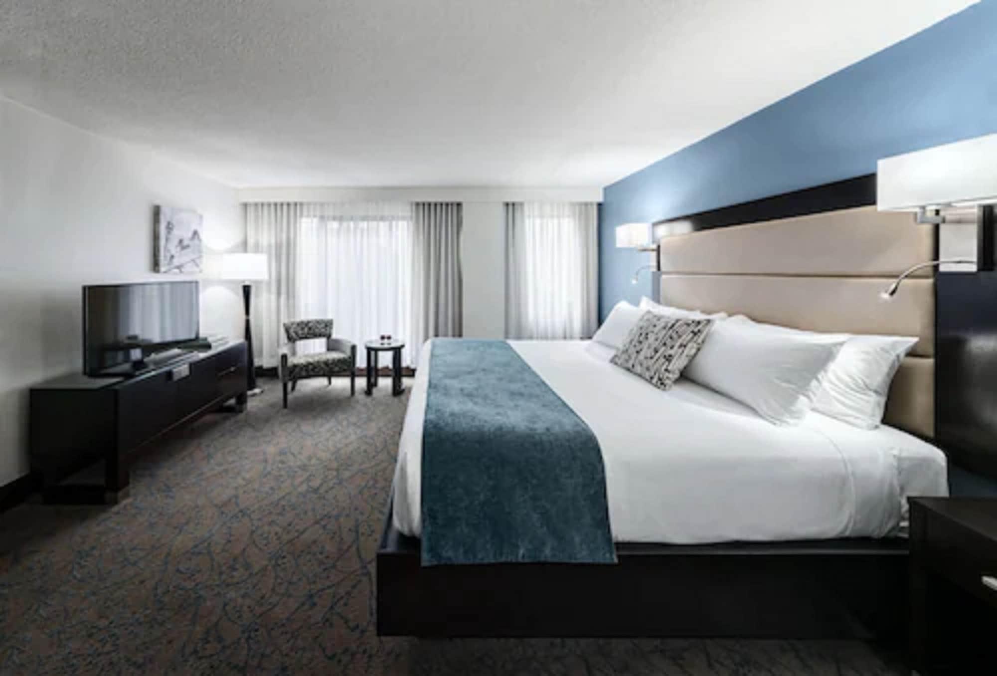 Ottawa Embassy Hotel & Suites Exteriér fotografie