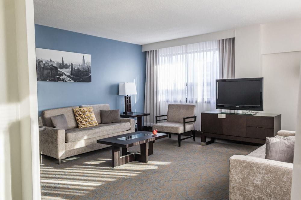 Ottawa Embassy Hotel & Suites Exteriér fotografie